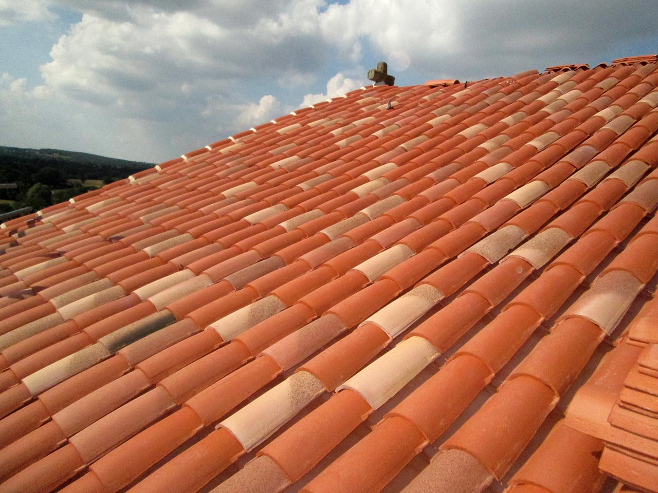 Réfection toiture tuiles, église de Chiché 79